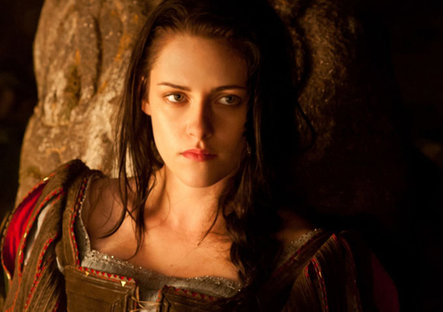 Kristen Stewart dumped from Snow White Sequel