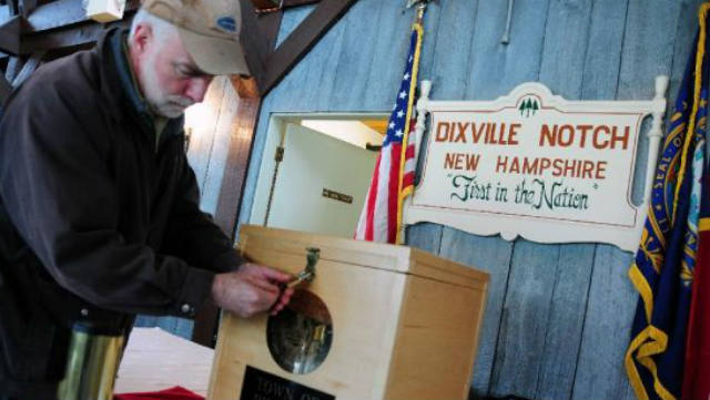 Dixville Notch, Hart's Location, Election 2012, Barack Obama, Mitt Romney, voting