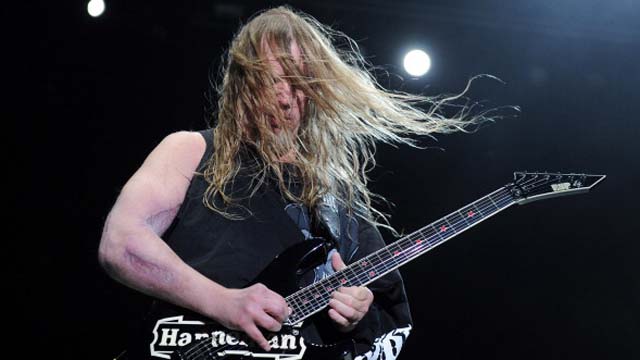 Jeff Hanneman Dies, Jeff Hanneman Dead, Jeff Hanneman Died, Slayer Guitarist dies.