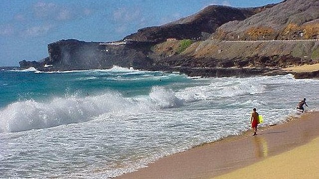 Sandy Beach, Hawaii, Baby Found on Beach, Keala Simeona