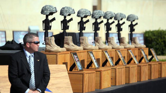 The memorial for the Ft. Hood shooting victims (Getty Images)