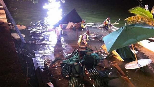 Shuckers Bar and Grill, Restaurant Deck Collapses