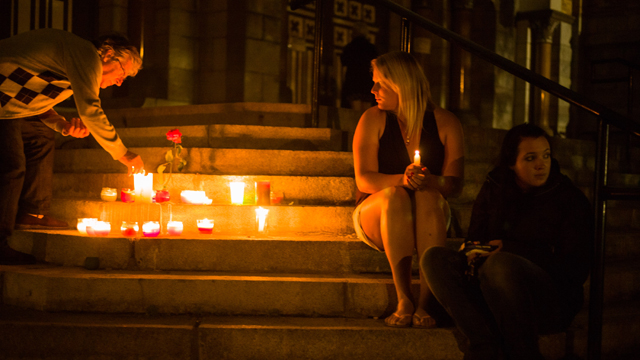  Local residents during a candle-lit vigil, at the Presbytres-Eglises Catholiques in Lac-Megantic, Quebec, Canada (Getty Images)