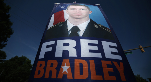 Bradley Manning Sentenced Verdict Guilty 35 Years Wikileaks Whistleblower