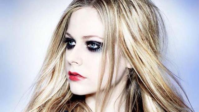 Avril Lavigne on GMA, Avril Lavigne on Good Morning America