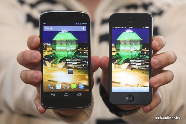 The Nexus 5 next to an iPhone 5.  Read iPhone 5s vs. Nexus 5 here.