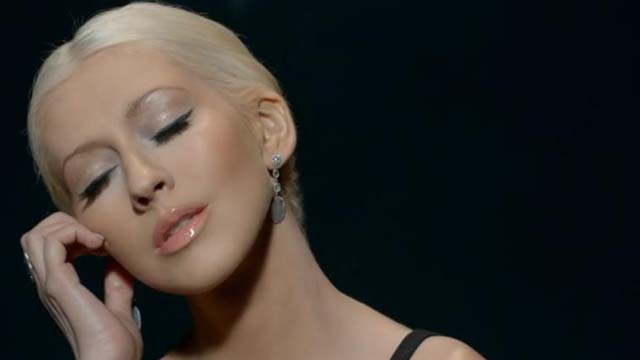 Say Something Music Video Premieres, Christina Aguilera Say Something Video, A Great Big World Say Something, A Great Big World and Christina Aguilera Duet