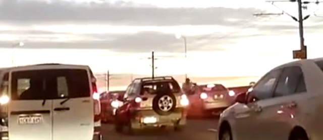 Man headbutting cars Perth Australia 