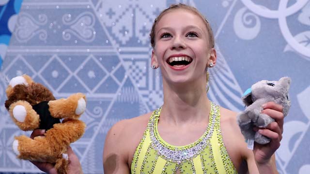 Polina Edmunds Team USA Sochi Twizzle Short Program Olympics Teenage Skater From California. 