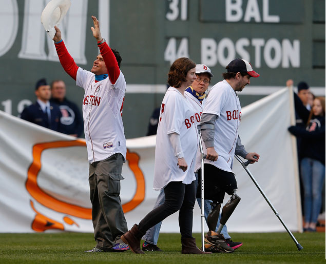 Red Sox, Boston Marathon, Carlos Arrendondo, Patriots' Day
