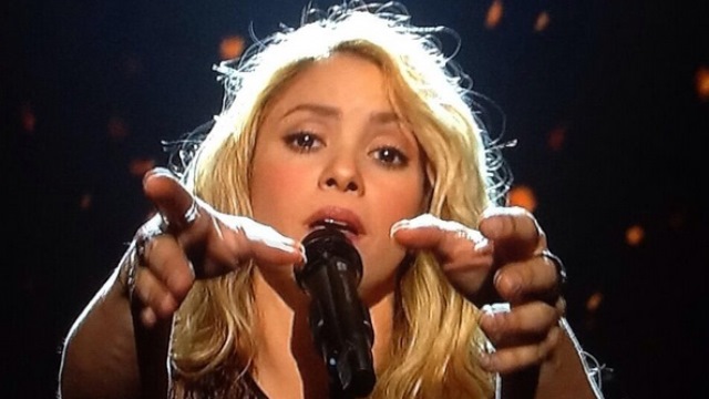 Shakira iHeartRadio Music Awards Performance 2014, iHeartRadio Shakira Performance, Shakira Empire Performance iHeartRadio Awards 2014