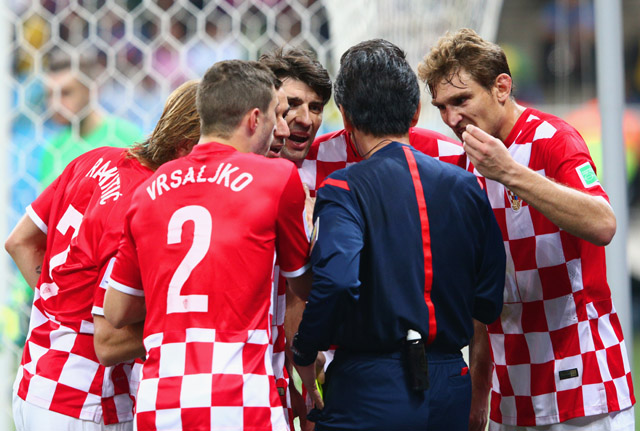 Croatia Players World Cup Referee