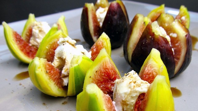 figs and goat cheese recipe