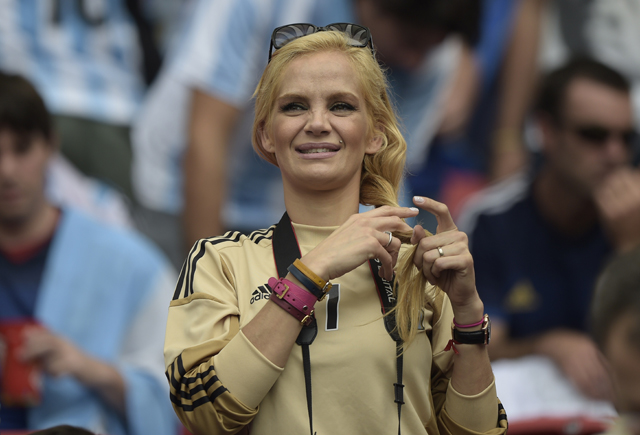 Sergio Romero Wife, Sergio Romero WAG Argentina Goalkeeper, 2014 World Cup
