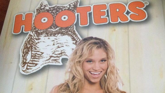 Hooters Waitress Lawsuit Fired For Brain Surgery Scar 9455