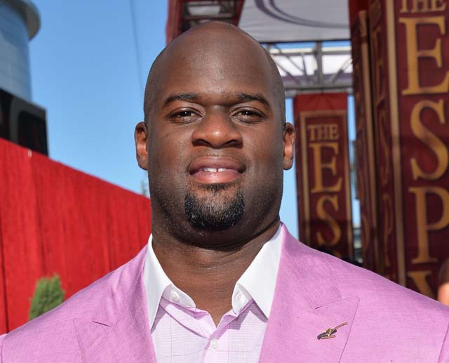 Vince Young, Green Bay Packers5 Fast Facts You Need to Know