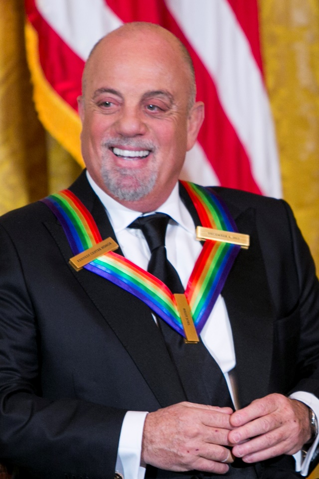 PHOTOS: Kennedy Center Honors Billy Joel & Shirley MacLaine | Heavy.com