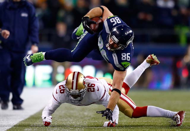 Zach Miller Seahawks 49ers NFC Championship Game Russell Wilson Colin Kaepernick The 12th Man.
