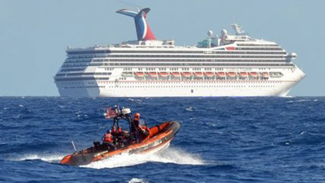 stranded cruise ship 2013