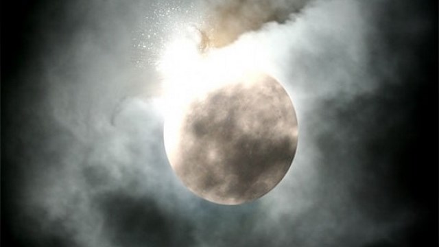 NASA Records Largest Meteor Impact on the Moon | Heavy.com