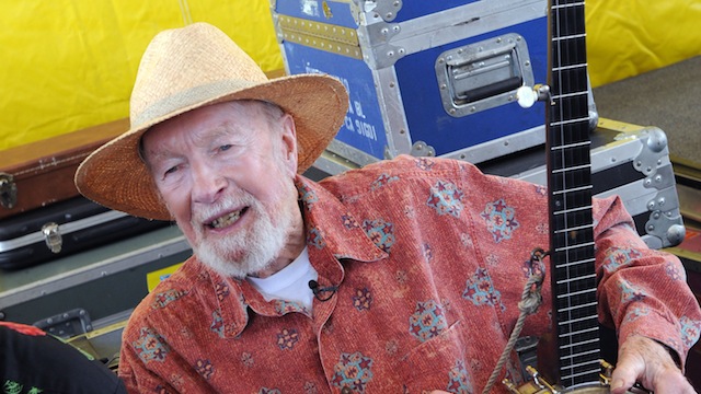 Pete Seeger Dead: 5 Fast Facts You Need to Know | Heavy.com