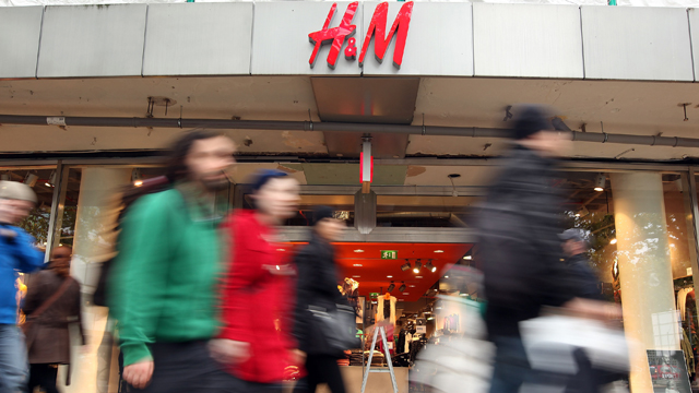 H&M Gift Card Facebook Scam: 5 Fast Facts You Need to Know | Heavy.com