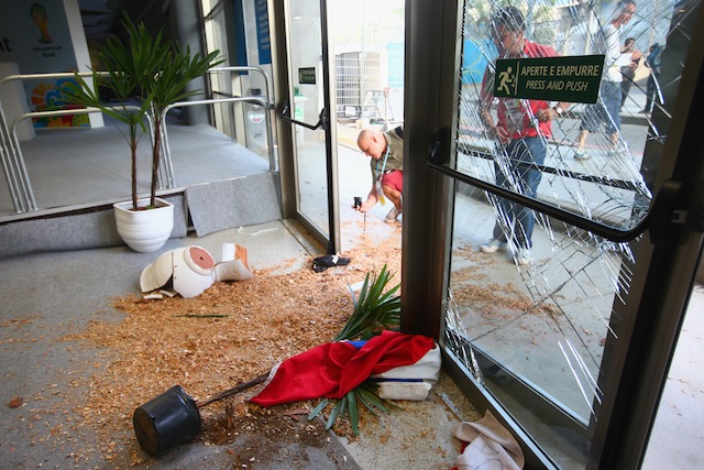 chile fans storm stadium