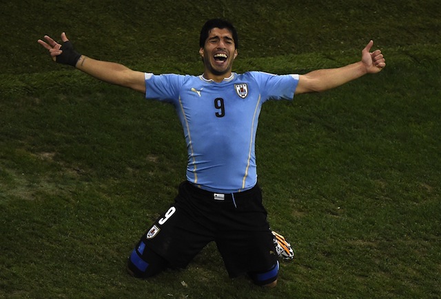Luis Suarez, Luis Suarez goal vs. England, Uruguay vs. England