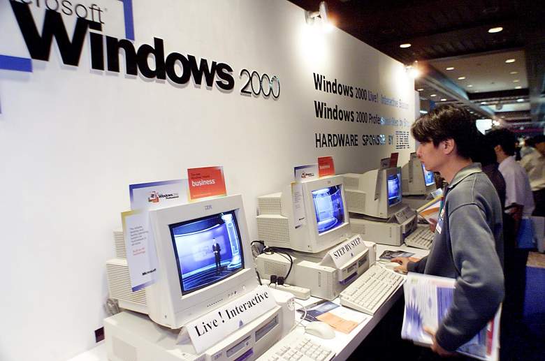 windows, windows 8, windows history, microsoft, windows xp, windows 7, windows vista, windows 95, bill gates