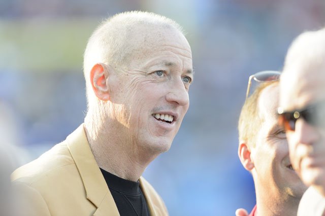 Jim Kelly had a long, hard-fought battle with cancer in 2014. (Getty)
