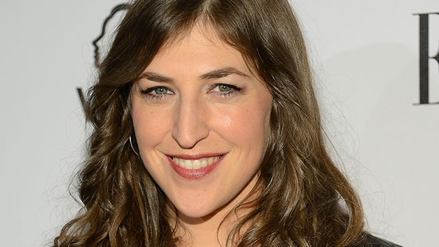 Mayim Bialik: 5 Fast Facts You Need to Know | Heavy.com