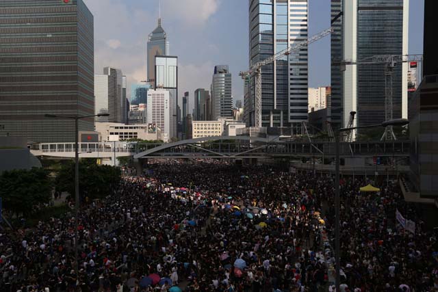 umbrella revolution, occupy central, hong kong, pictures