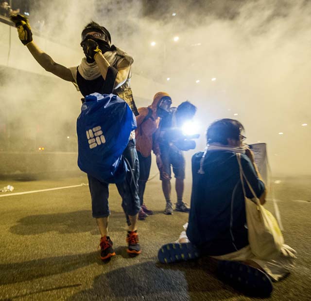 umbrella revolution, occupy central, hong kong, pictures