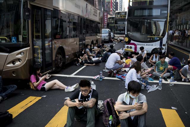 umbrella revolution, occupy central, hong kong, pictures