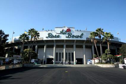 Rose Bowl History, Tradition & List of Past Winners