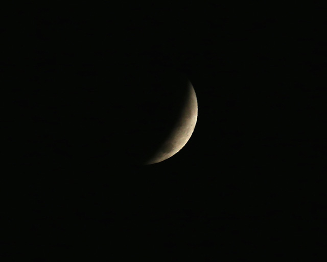 blood moon, lunar eclipse october 8