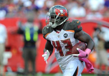 Fans Struck By Lightning Outside Buccaneers Stadium