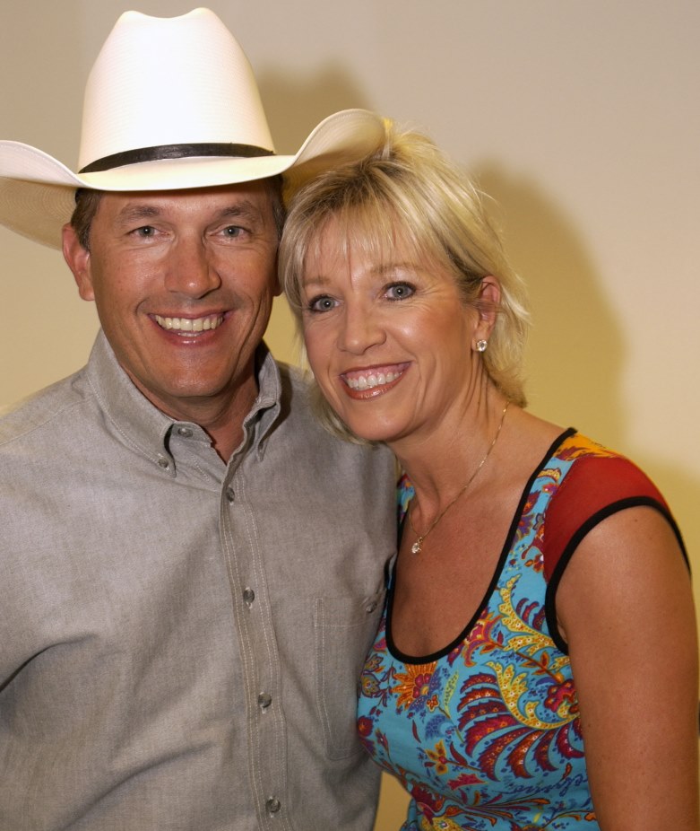 Norma Strait George Strait S Wife 5 Fast Facts To Know