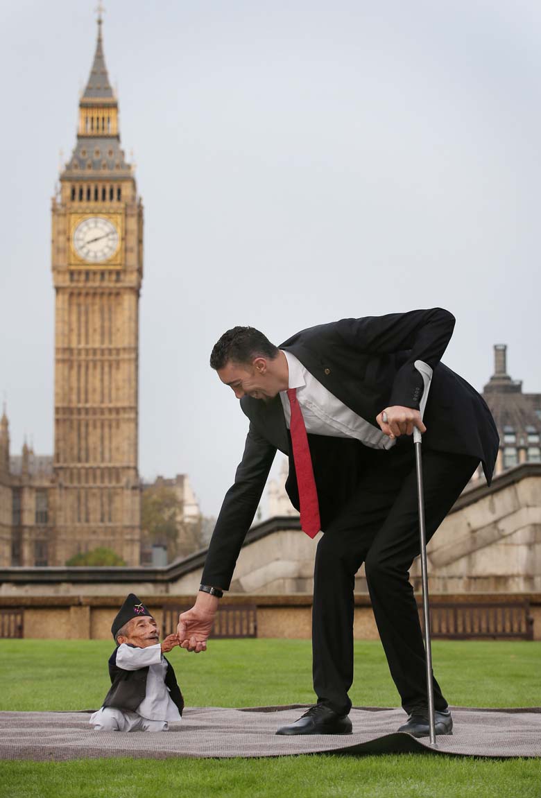 Guinness World Records Tallest Man Shortest Man Meet In London Time ...