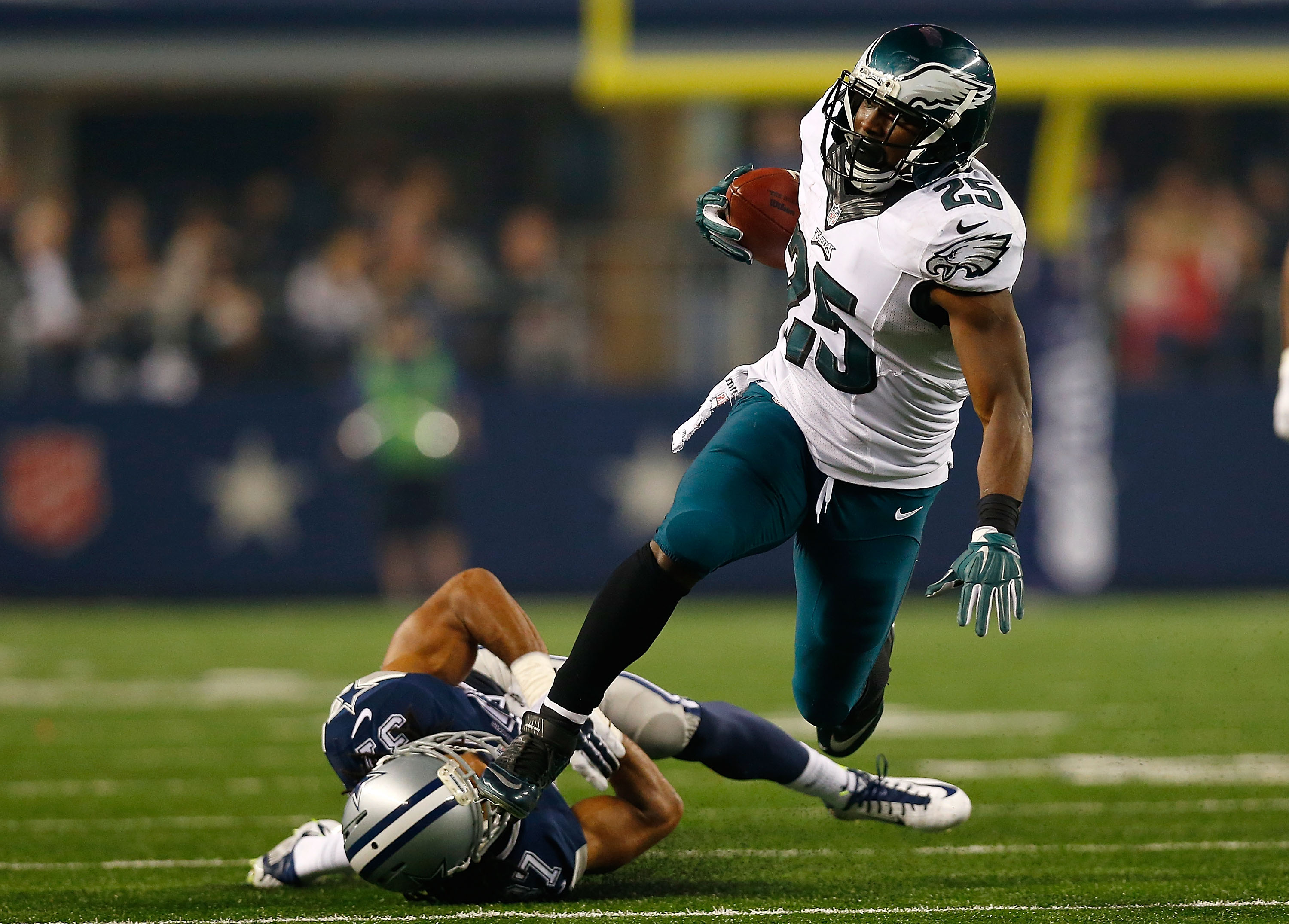 Cowboys vs. Eagles Score, Stats & Highlights