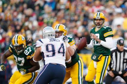 WATCH: Aaron Rodgers Touchdown Pass to Richard Rodgers