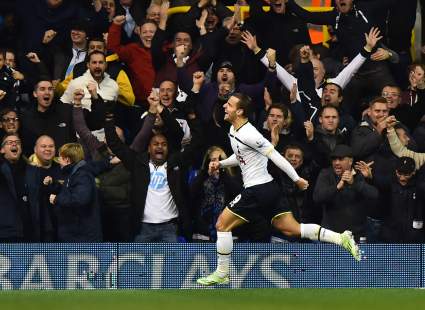 WATCH: Roberto Soldado Goal for Tottenham vs. Everton