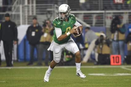 Mariota, Cooper, Gordon Highlight The AP All-America Team