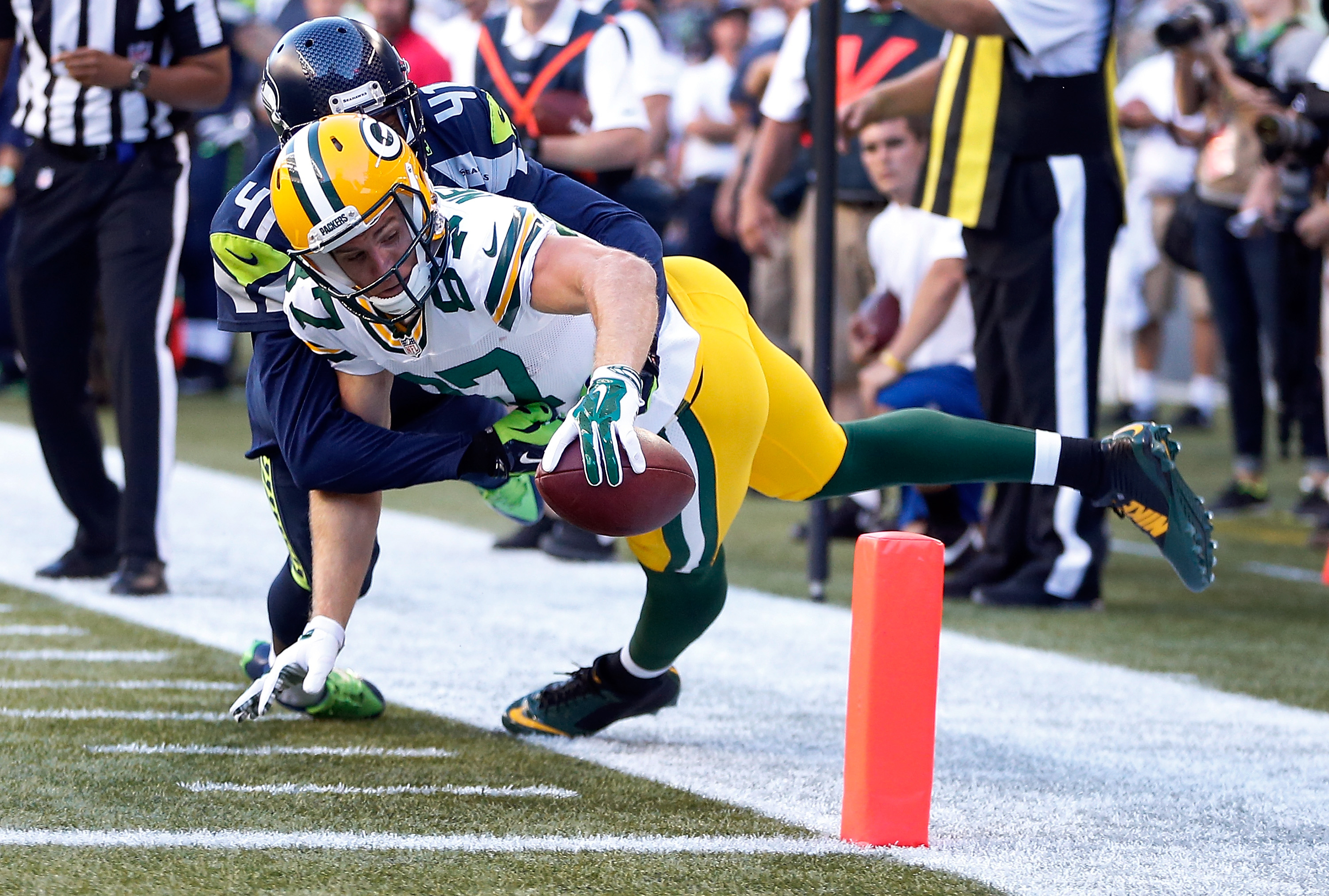 How To Watch Packers-Seahawks Live Stream Online