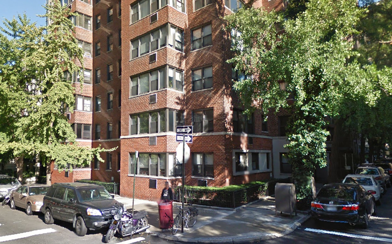 Beekman Place, where Thomas Gilbert lived. (Google Street View)
