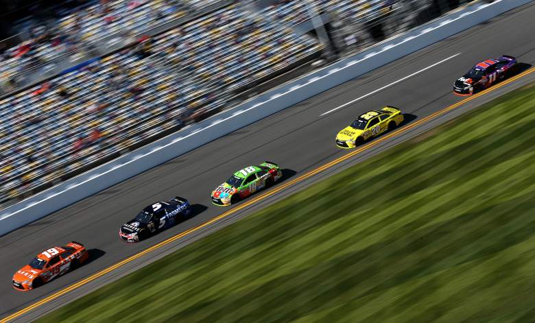 Drivers circle the track during Sunday's qualifying for the Daytona 500. (Getty)