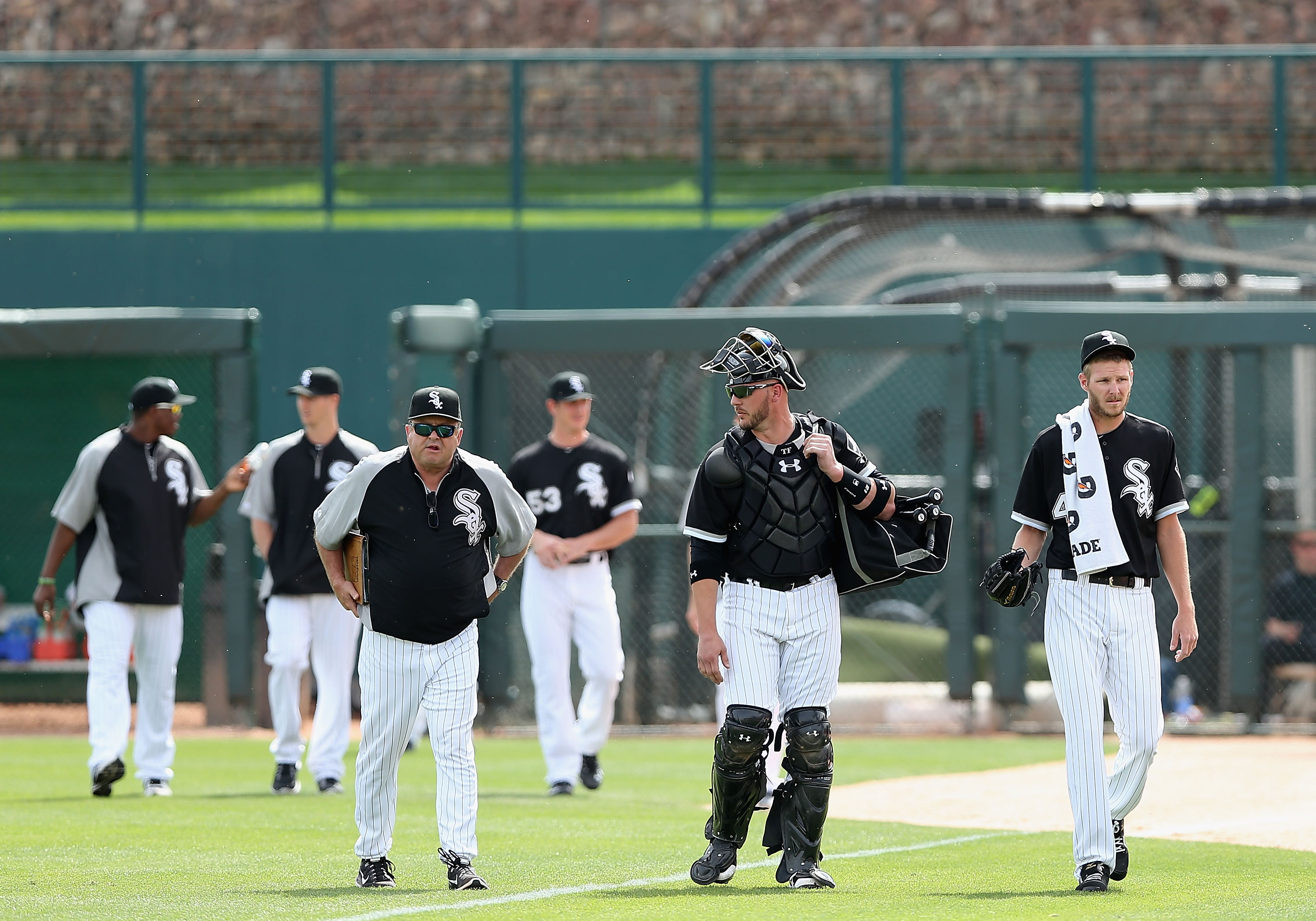 Pitchers & Catchers Spring Training Here as 1st Players Report
