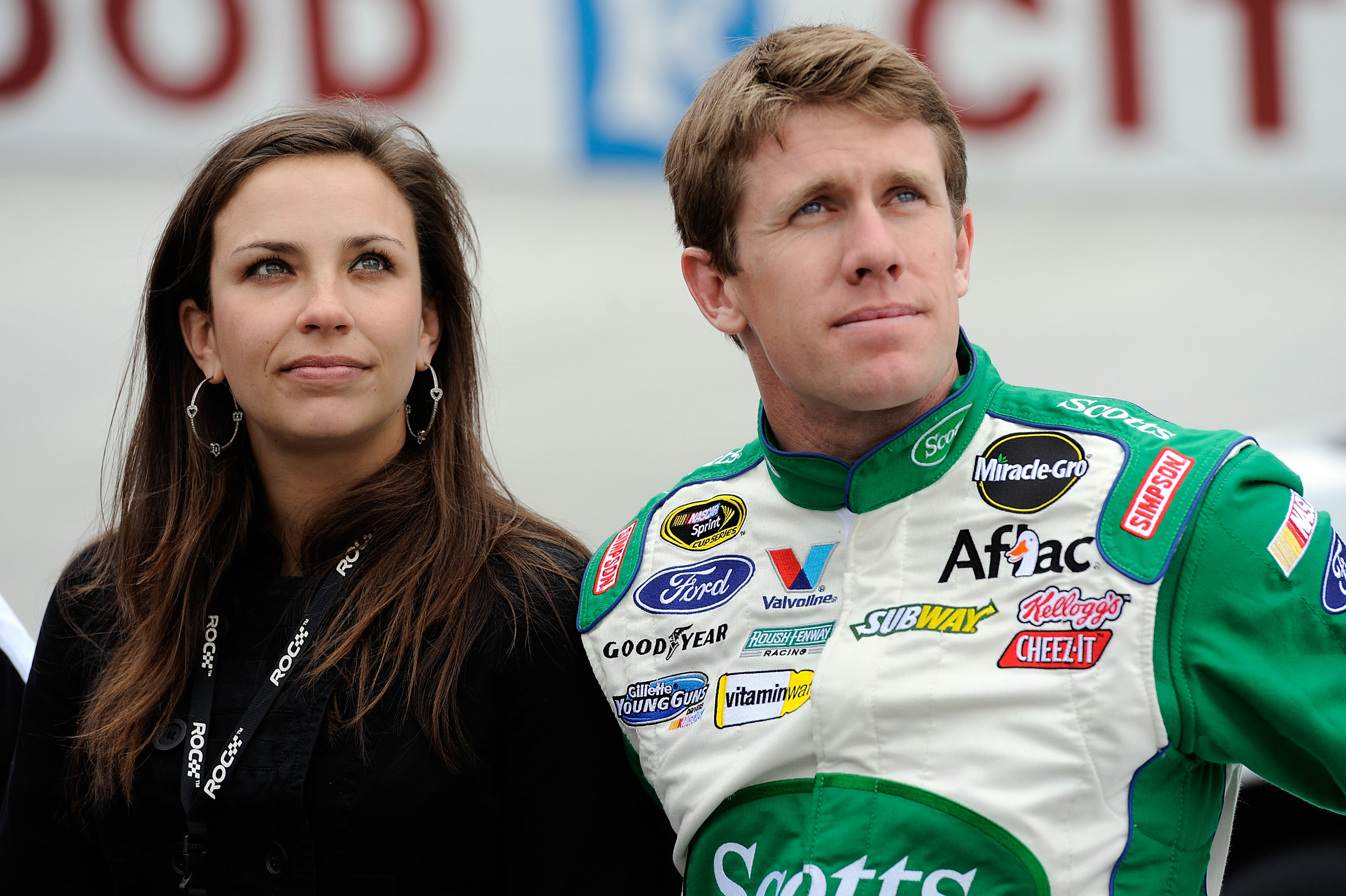 Carl Edwards med sin fru Katherine. (Getty)