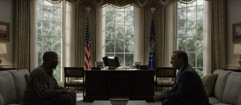 is house of cards season 3 worth watching reddit