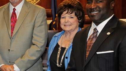 Lois Tarkanian, Jerry’s Wife: 5 Fast Facts You Need to Know